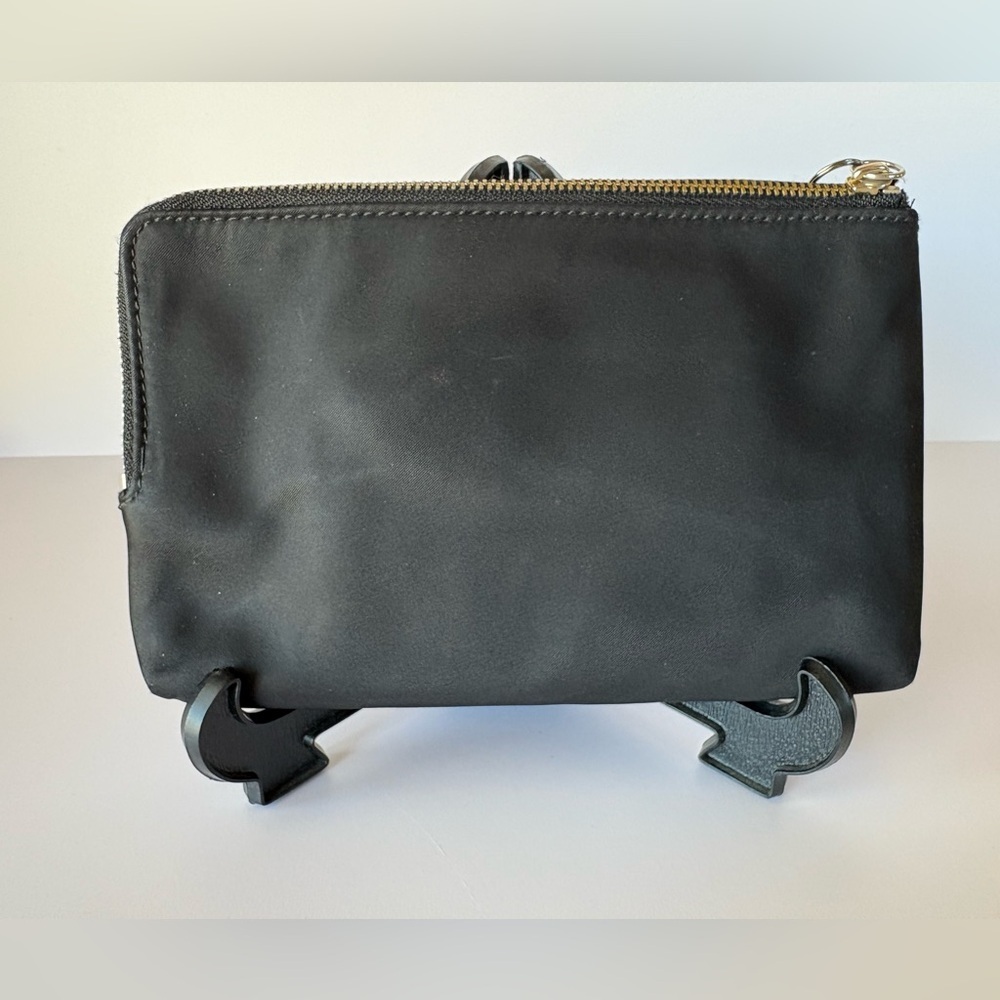 Kate Spade Wilson Road Leona Wristlet Clutch Bag-Black Nylon-Gold-Tone Hardware - Picture 2 of 10